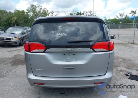 2017 Chrysler Pacifica Touring from USA, damaged, VIN 2C4RC1DG7HR516711
